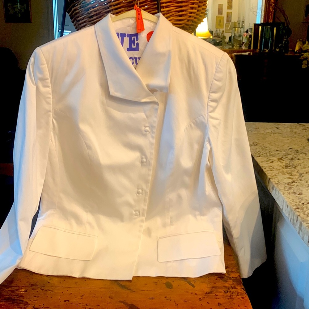 PAUW Amsterdam white slightly asymmetrical jacket/top